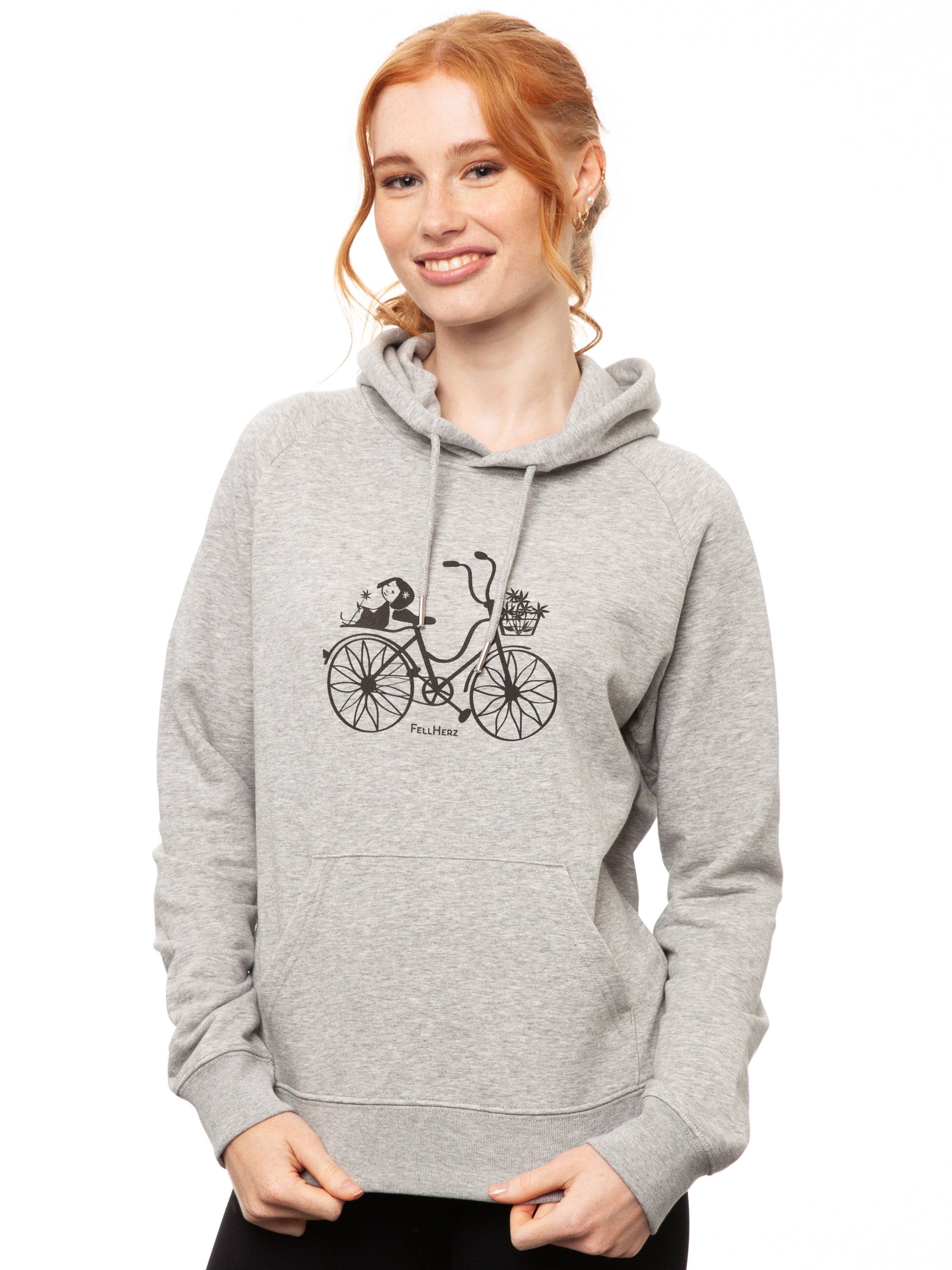 Damen Kapuzen-Pullover in hell grau meliert aus Biobaumwolle, Fair & Vegan hergestellt. Stilvoller Frauen Hoodie mit Känguru-Tasche und nachhaltigem Druck ohne Schadstoffe – Fair Fashion von FellHerz. Der Siebdruck Grafik Print auf der Vorderseite zeigt ein kleines Mädchen mit Blumen auf einem Fahrrad.