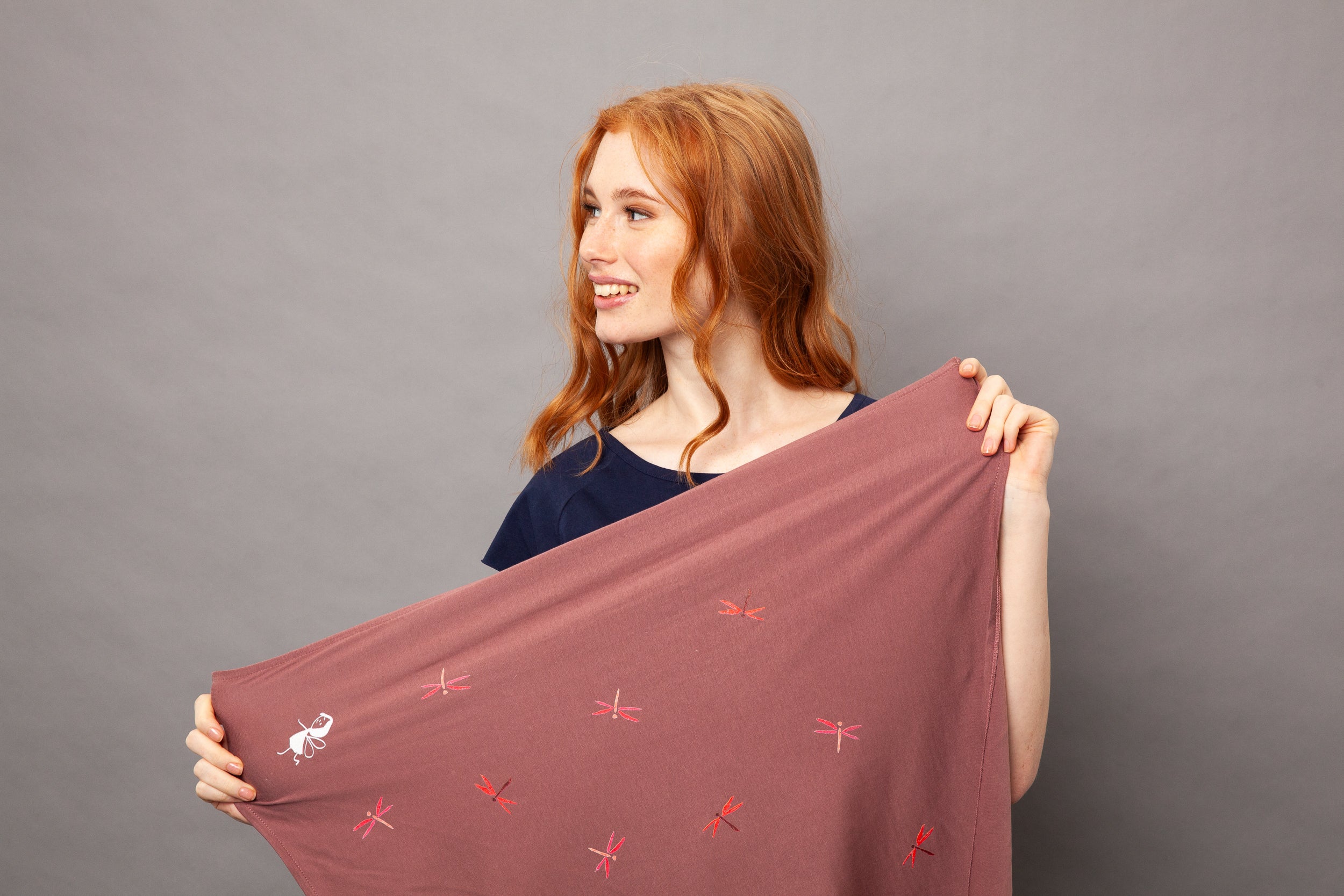 Dragonfly Girl Furoshiki aubergine