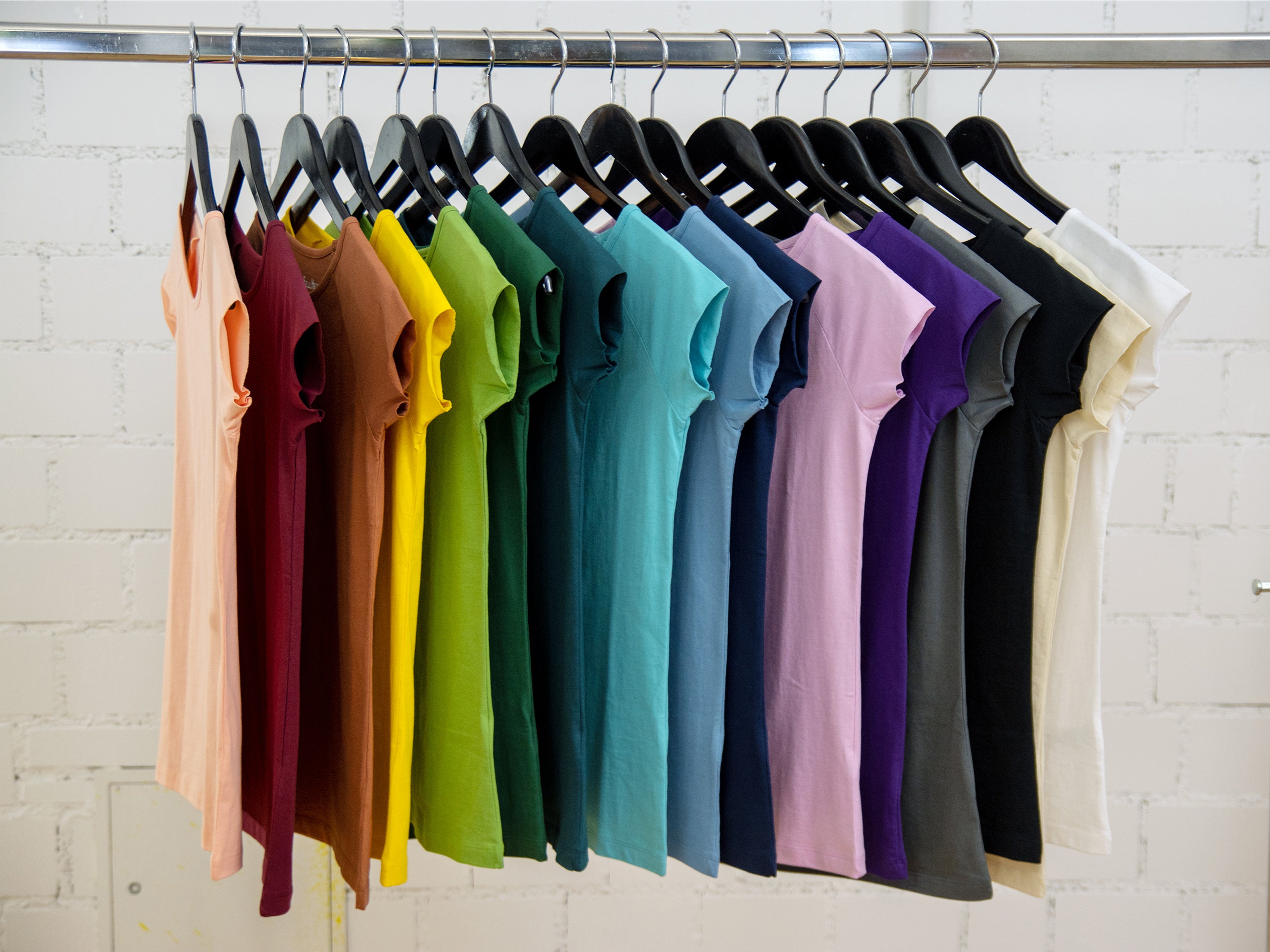 Sale - verschiedene Cap Sleeve T-Shirts in verschiedenen Farben