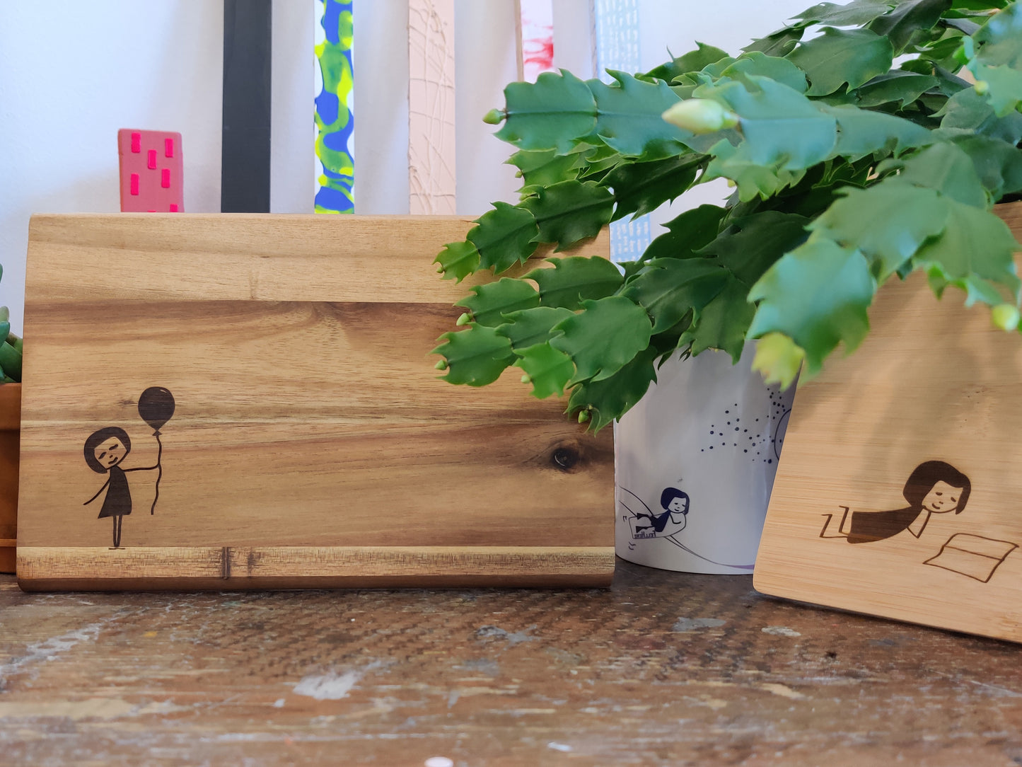 Frühstücksbrettchen Buchmädchen Akazie