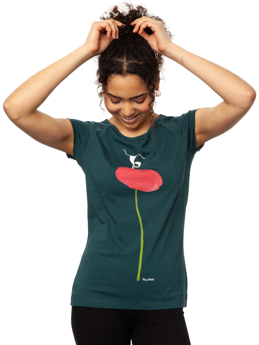 Damen Cap‑Sleeve T‑Shirt ‘Balance Girl’ in tiefem Deep Teal, aus 100 % weicher Bio‑Baumwolle (GOTS‑zertifiziert), mit modernem, leicht tailliertem Schnitt, weitem Rundhalsausschnitt und Print einer pinken Mohnblume, auf der ein kleines Mädchen einen Handstand macht – nachhaltig, fair produziert, ideal für Yoga, Achtsamkeit und entspannten Alltag