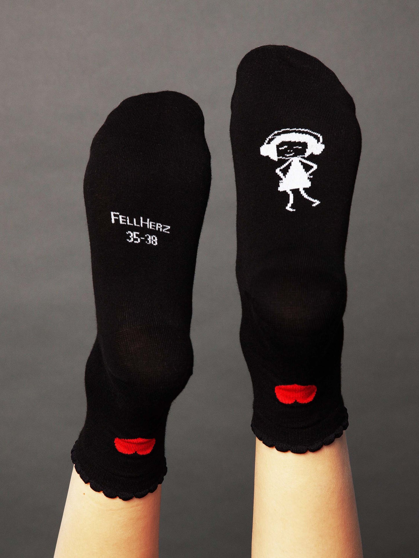 Socks with viscose (from bamboo cellulose) heart black