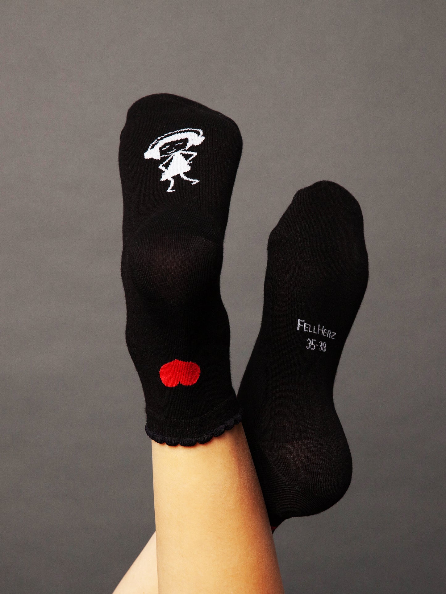 Socks with viscose (from bamboo cellulose) heart black